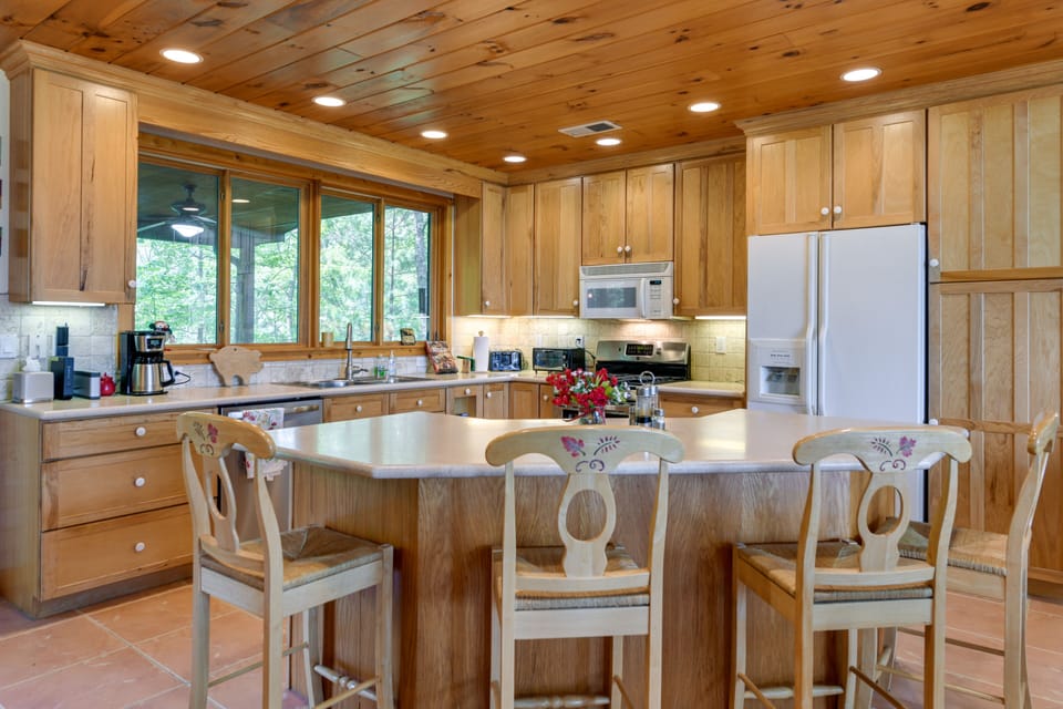 Kitchen | Basic Cooking Essentials | Dishwasher | Coffee Maker