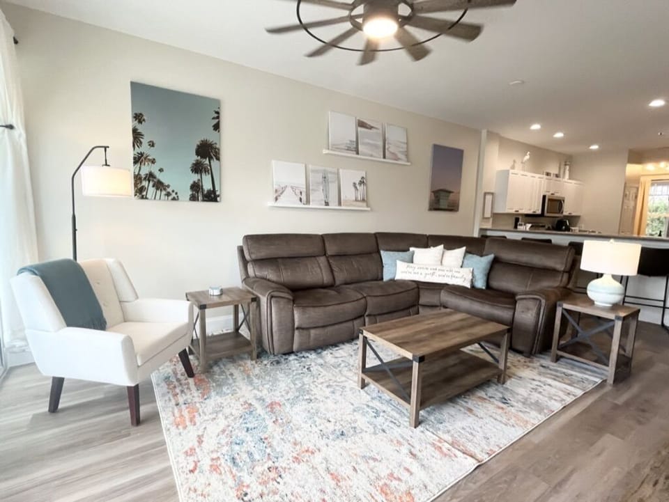 Comfortable living room. 