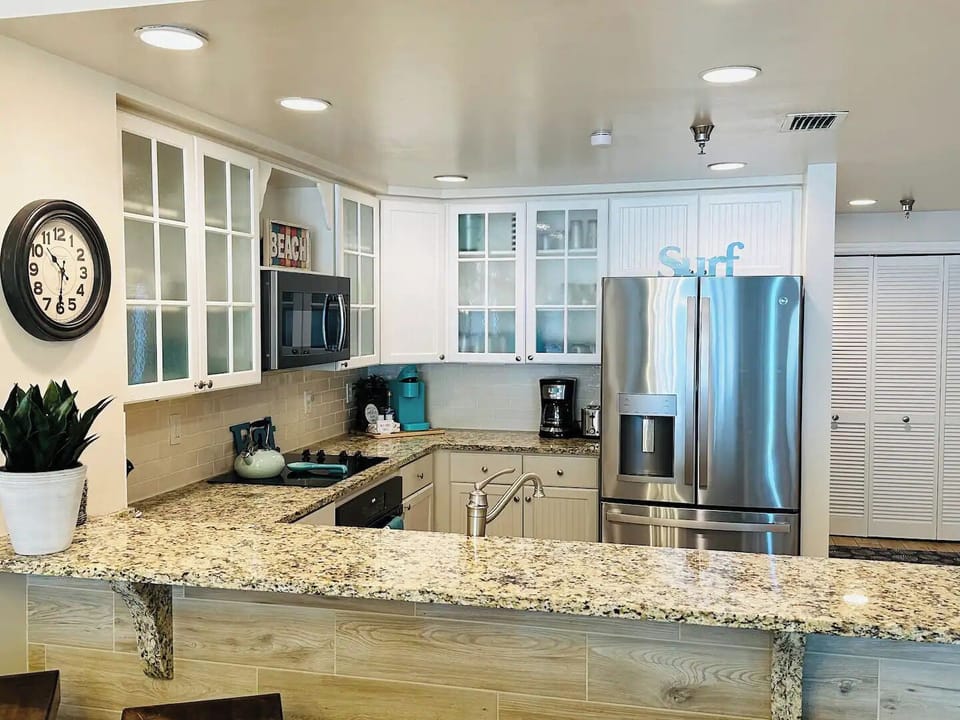 We have a fully equipped kitchen where you can easily cook your favorite dishes.