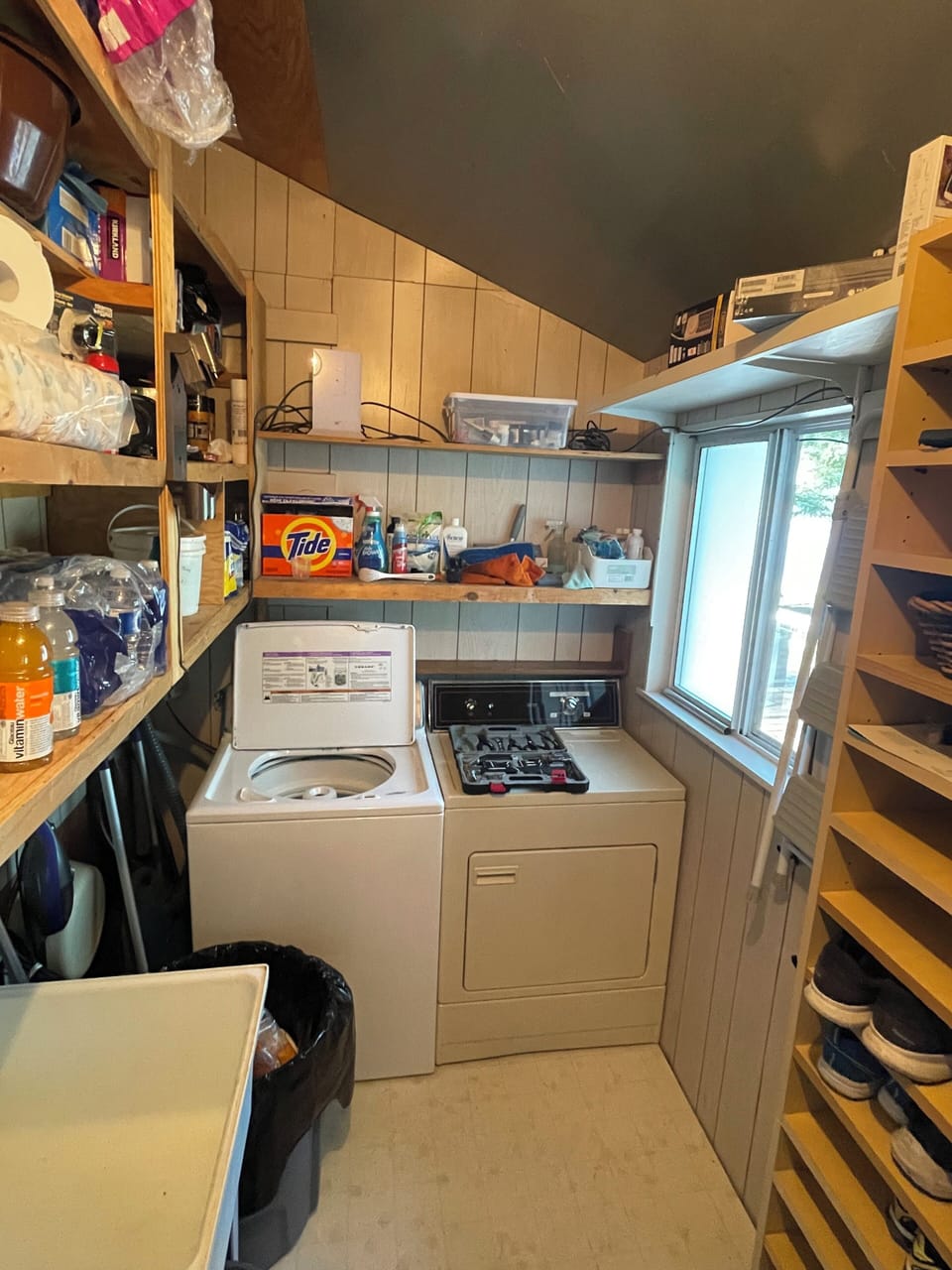 Cabin laundry
