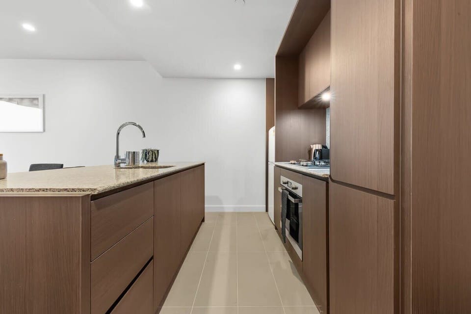 An equipped kitchen.
