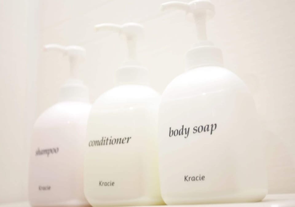 Bathroom amenities