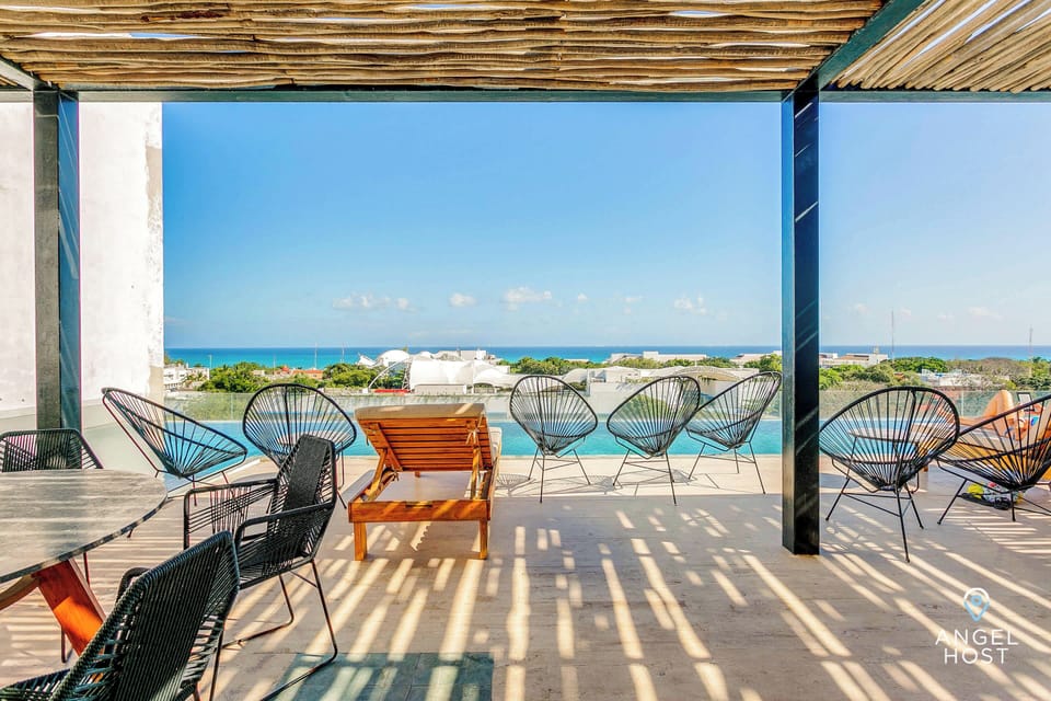 A spectacular roof terrace