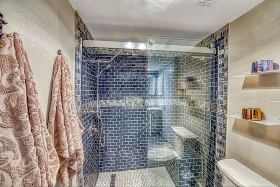 Master shower