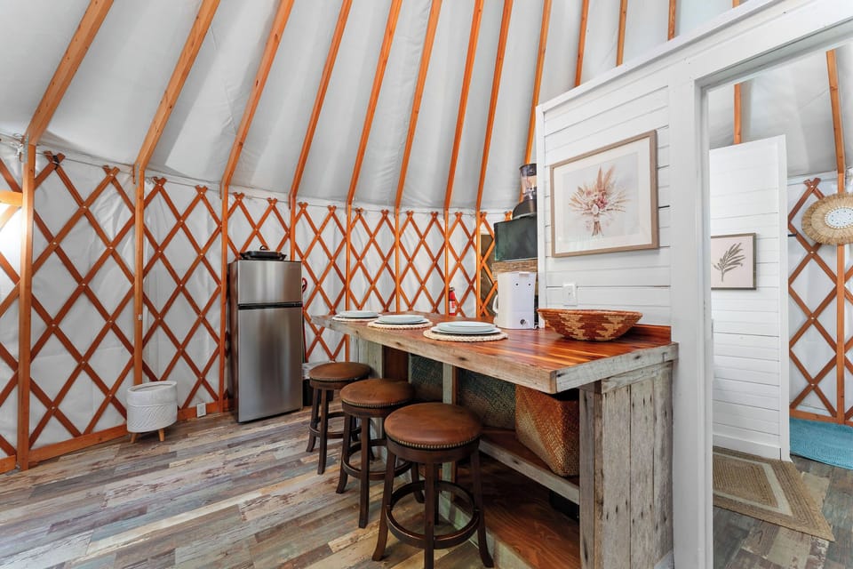 Kitchen Bar