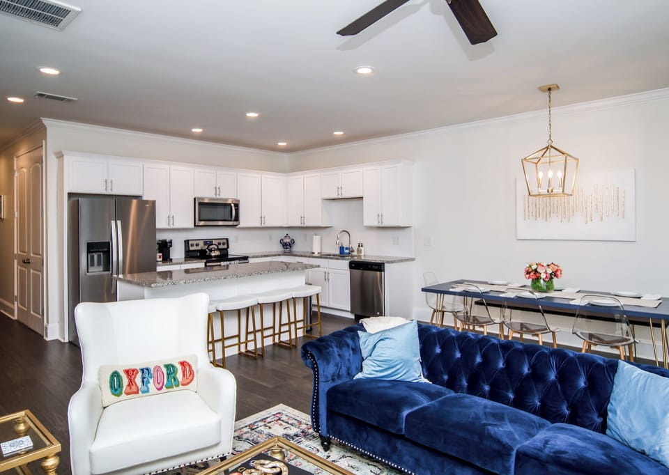 Kitchen, dining and living room