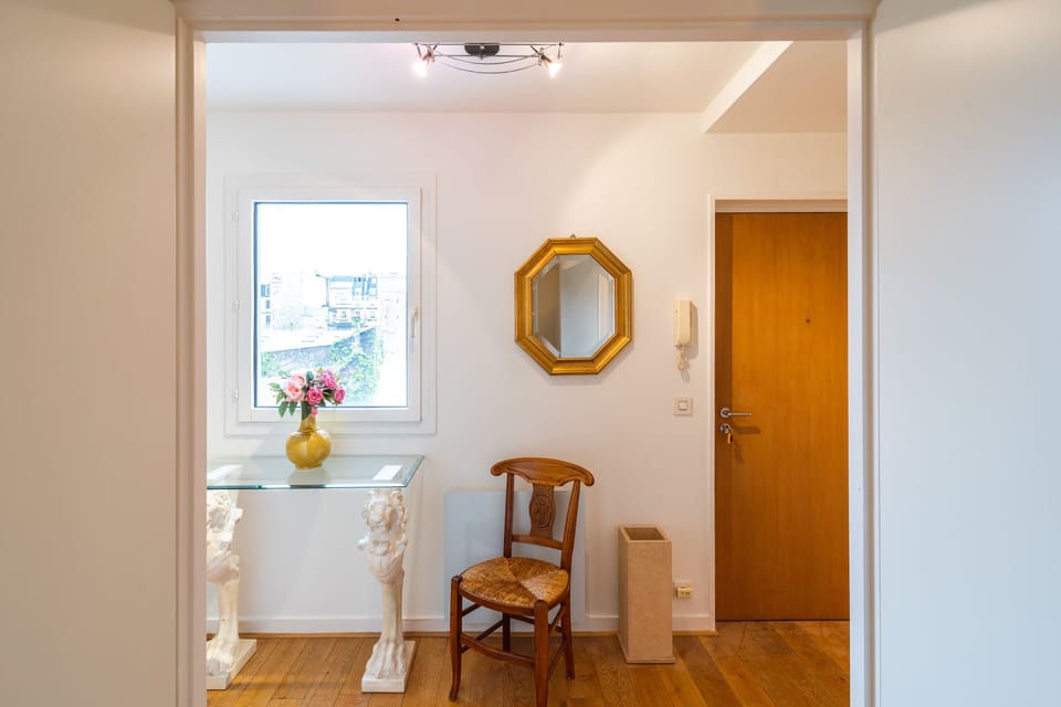 Entry with large closet and another window 