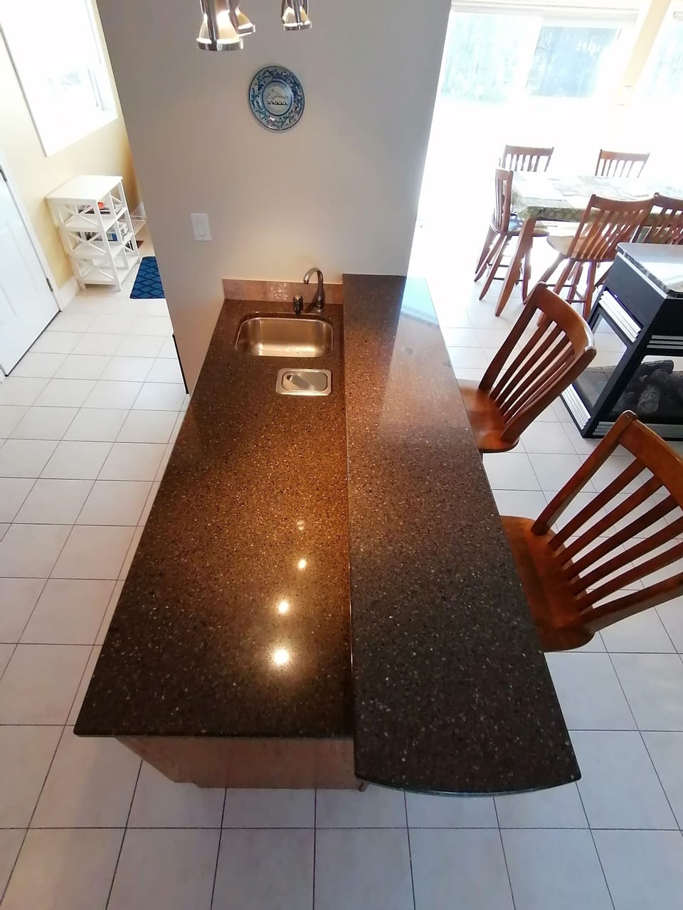 Kitchen island
