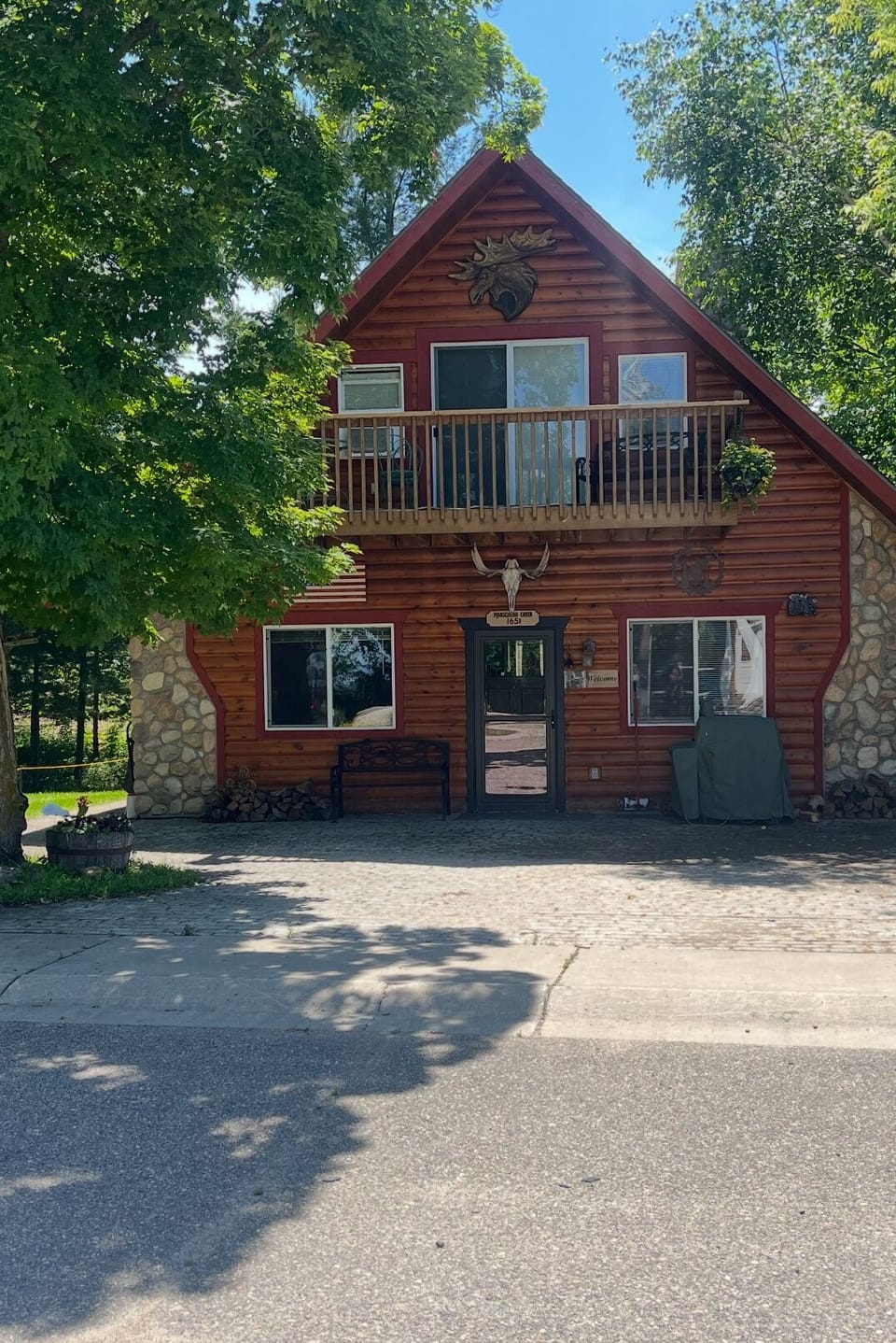 Welcome to The Moosehead!