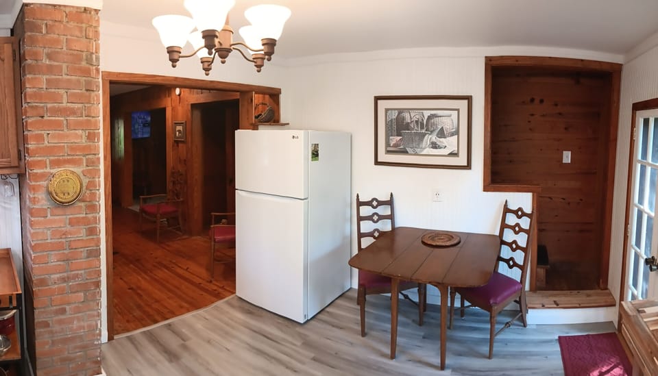 Kitchen - main floor