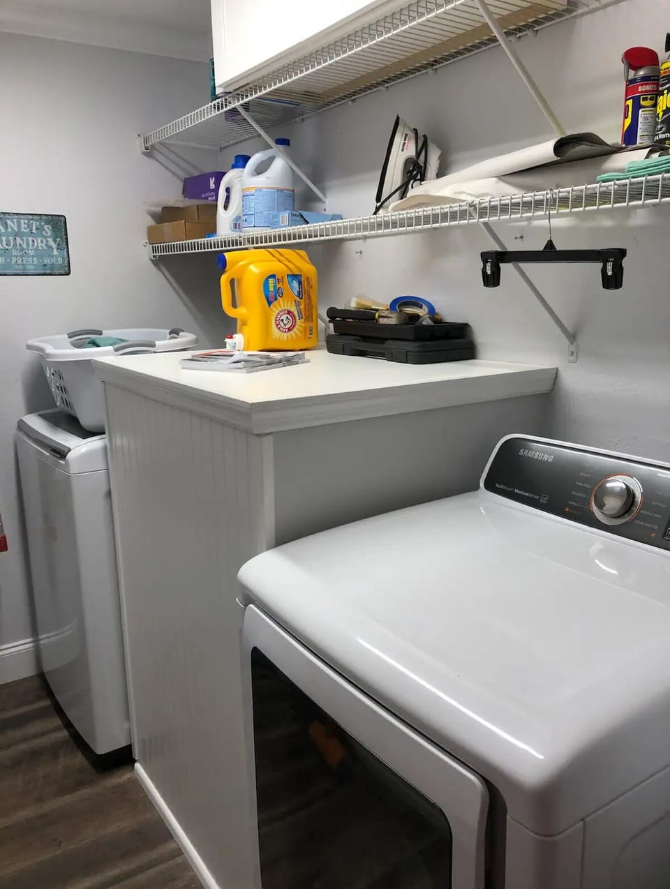 Inside unit Washer dryer laundry