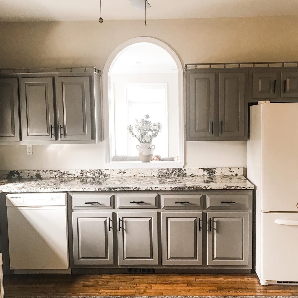 Updated kitchen with new appliances