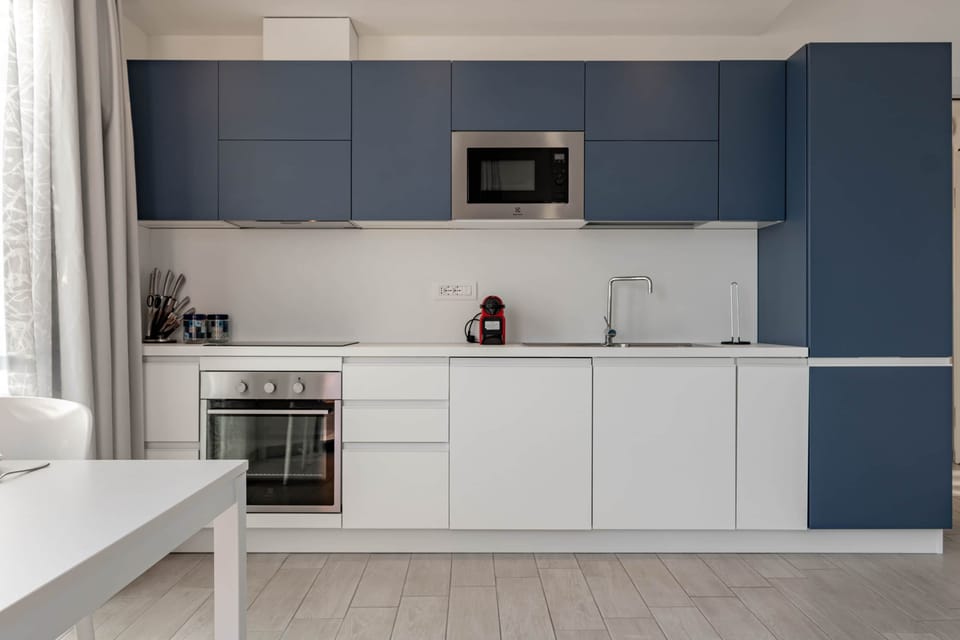 Kitchen (2)