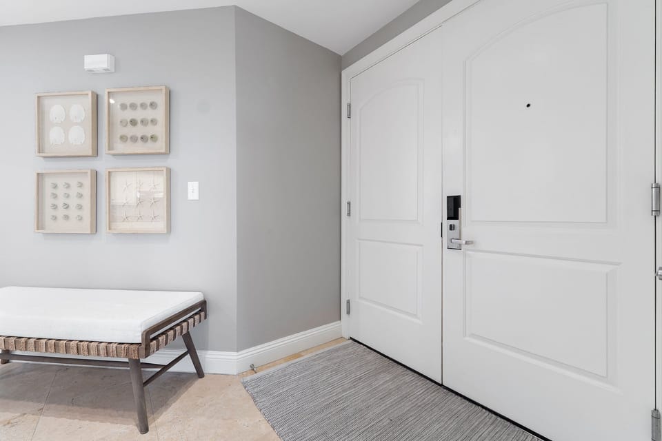 Entry way