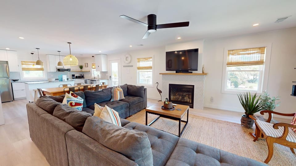 Beachs-Folly-Living Room