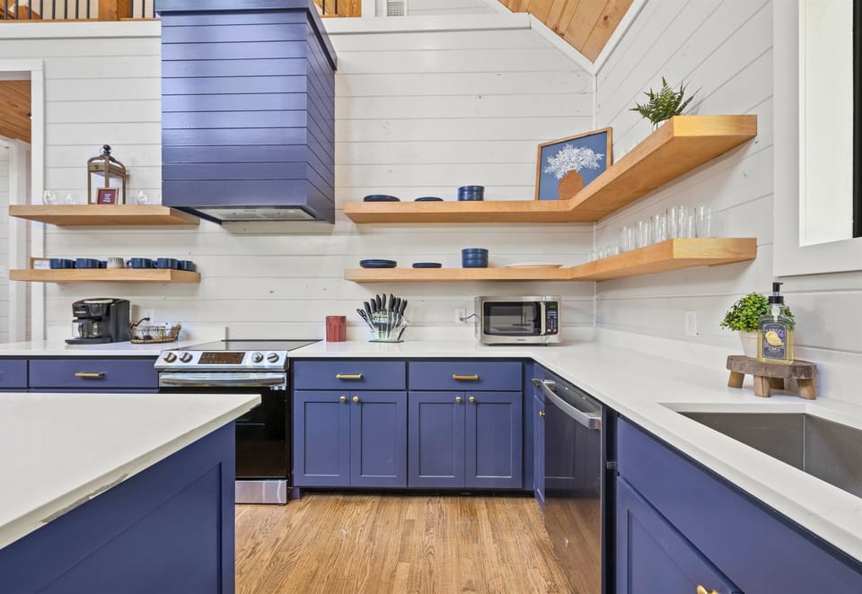 Enjoy the stylish design and functional layout of this kitchen, perfect for whipping up your favorite meals.