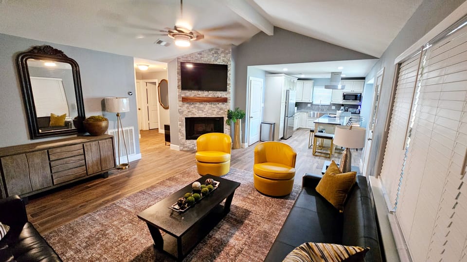 Entryway, living room and kitchen 