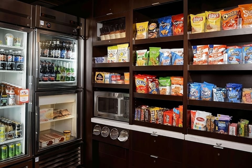 Grab late-night snacks and drinks without leaving the hotel.