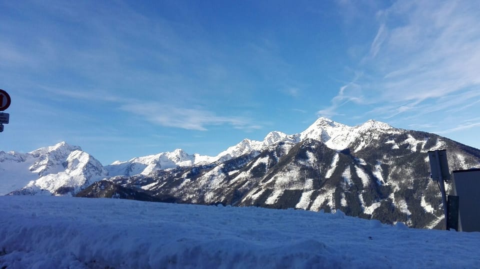 Snow and ski sports