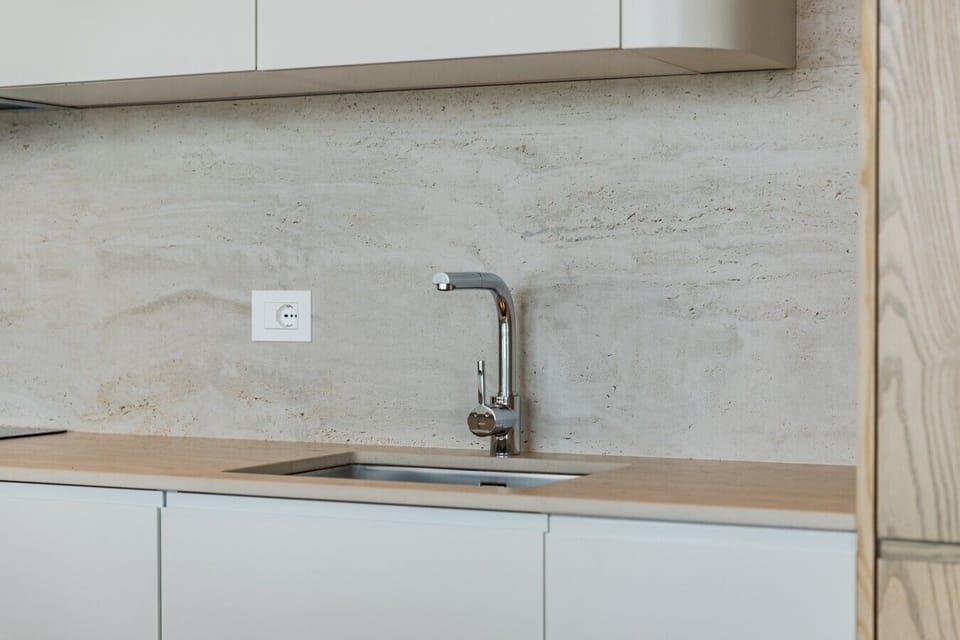 Fully-equipped kitchen details
