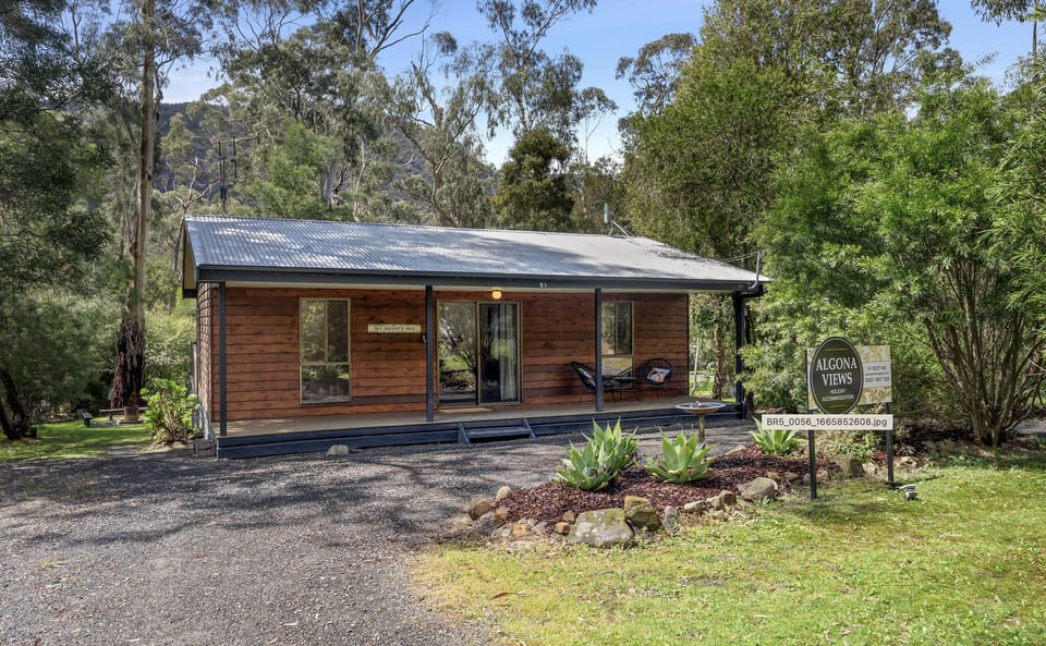 Welcome to Algona Views, a charming two-bedroom cottage offering comfort and breathtaking views.