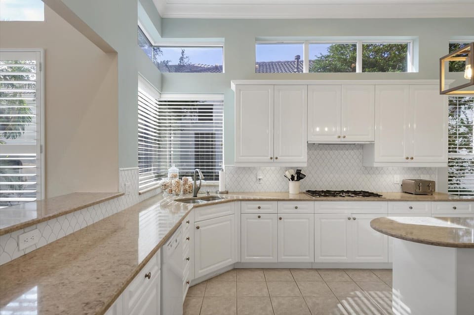 Absolute Tranquility by FVC - Kitchen