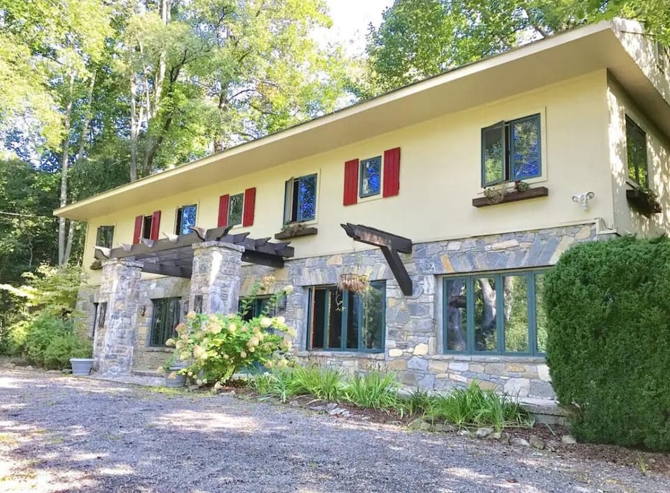 Case’s Cabin