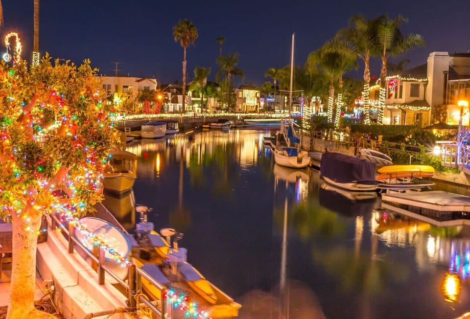 17mins to Long Beach Naples Canals