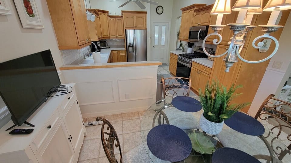 Breakfast nook