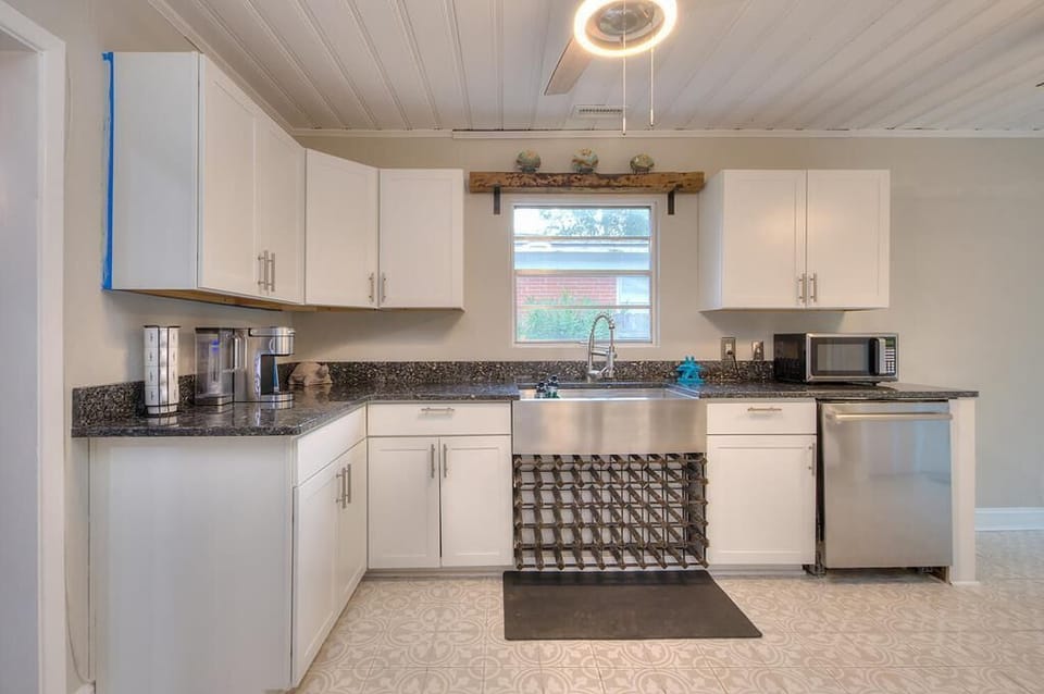 Kitchen
GW 10.6.23