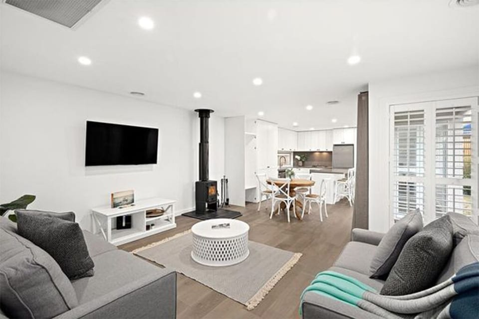 Back House's Living area