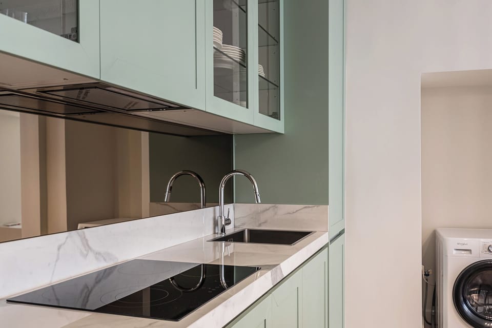 Kitchen and washing machine 