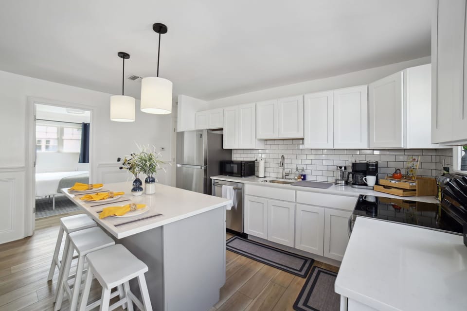 Kitchen and the kitchen island