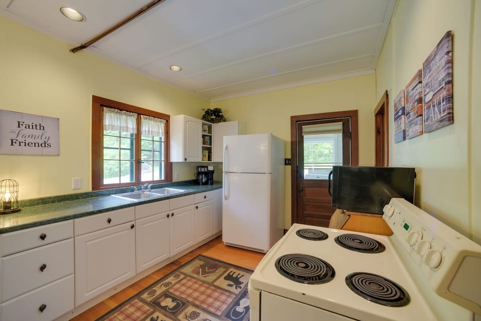 Kitchen | Cooking Basics | Coffee Maker | Water Filter