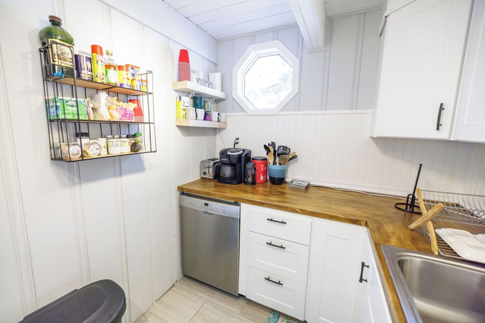 Kitchen (2)