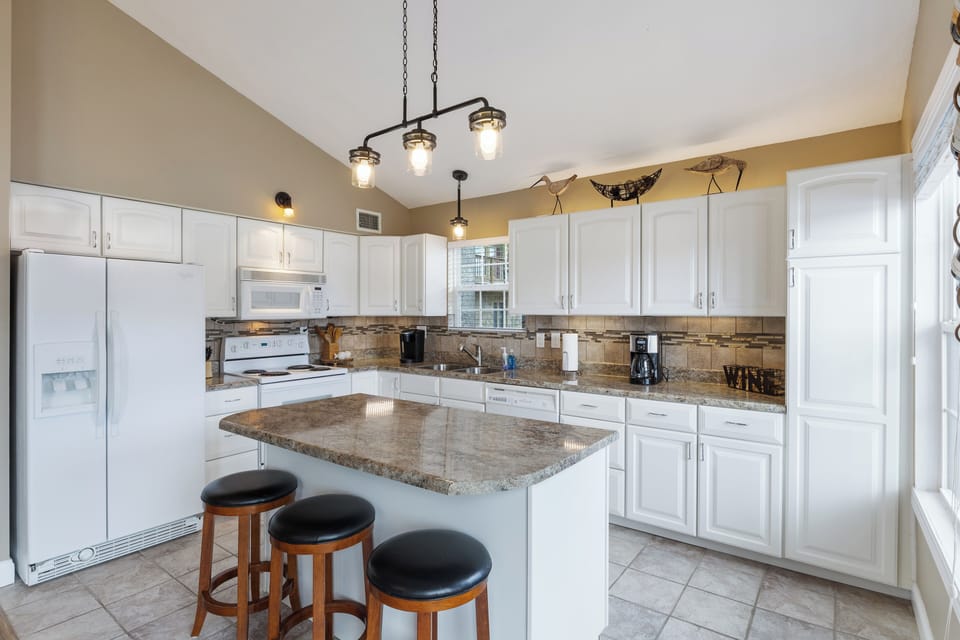 Island Kitchen Area 