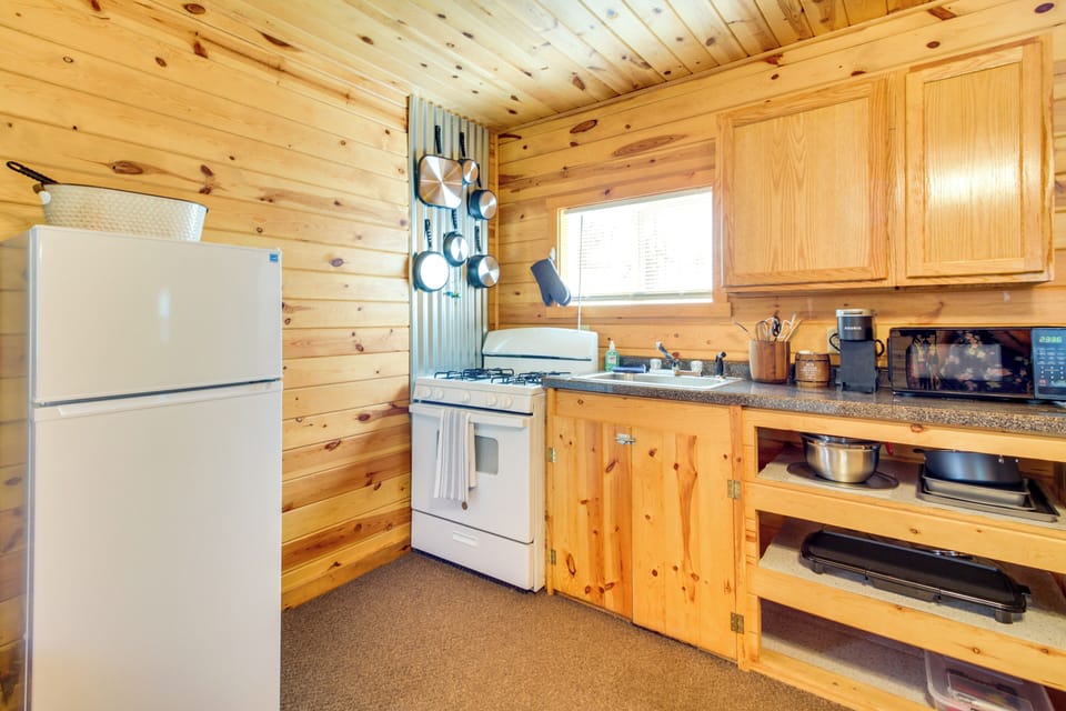 Kitchen | Main Level | Keurig Coffee Maker | Cooking Basics