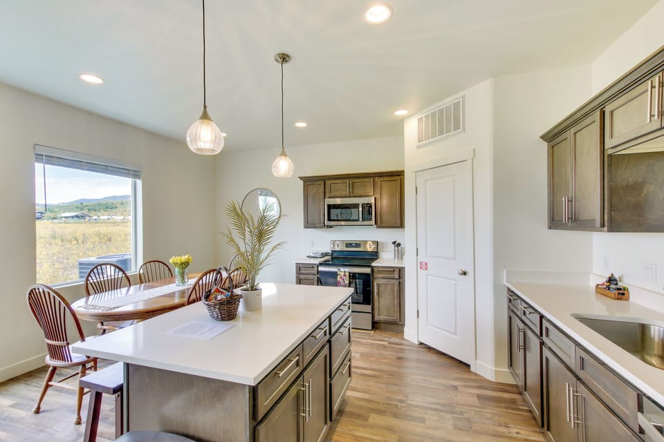 Kitchen | Dishwasher