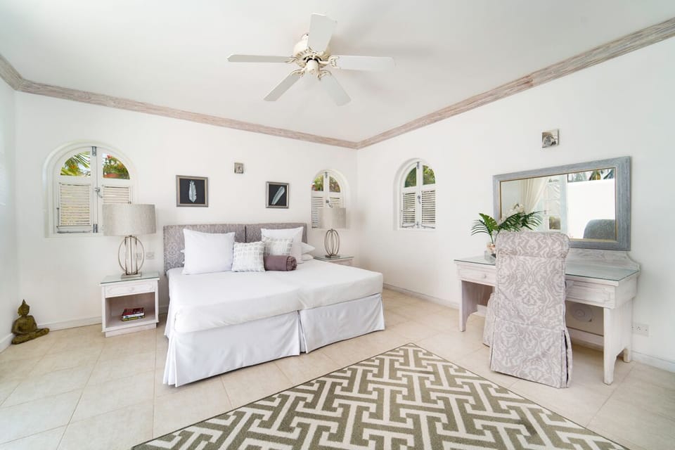 Cottage bedroom 3