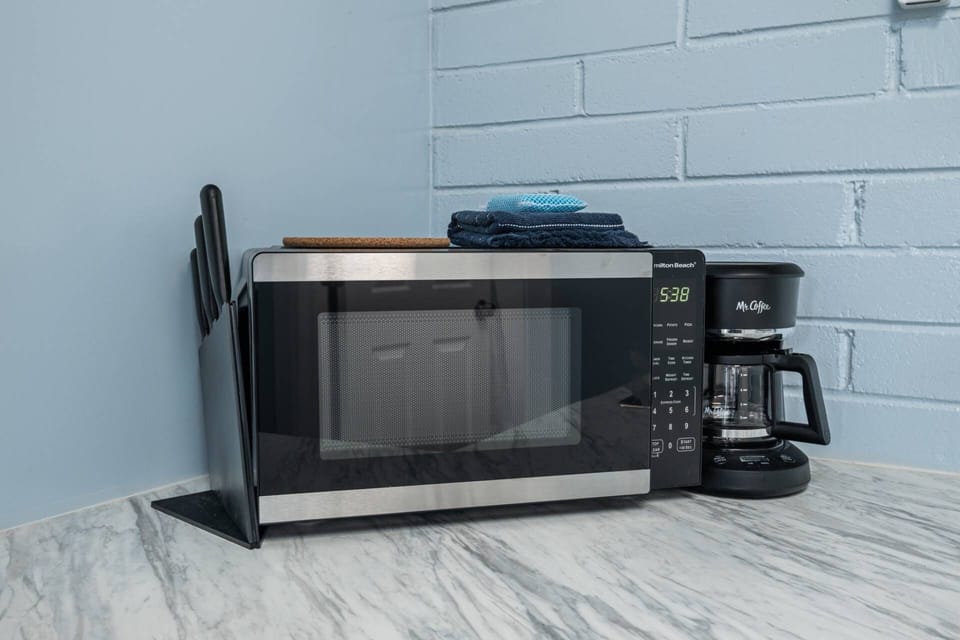 "Walking distance from the beach and shopping." - Emma