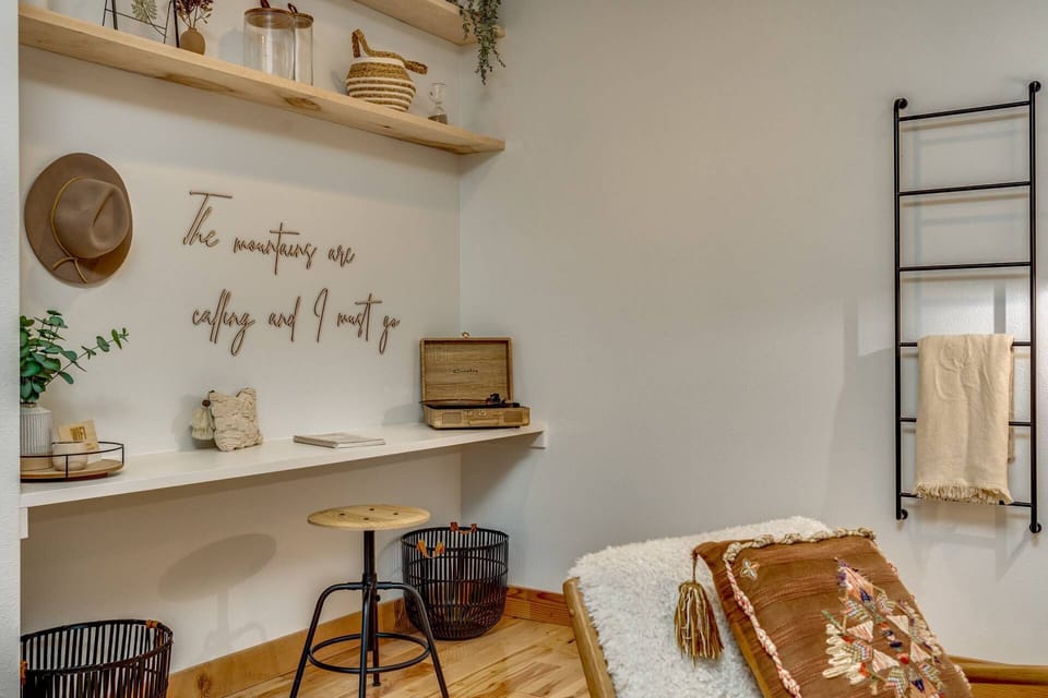 "We rented for my wife and her sisters birthday had a wonderful time, would definitely book again." - Reginald