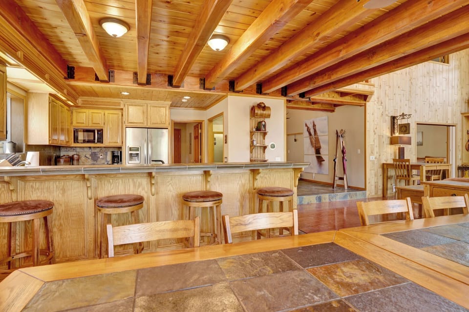 Inviting dining area designed for comfort and connection. The space feels open and airy, with a warm atmosphere that makes everyday meals and special gatherings equally enjoyable.