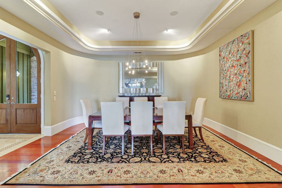 23 Black Skimmer | Dining Room