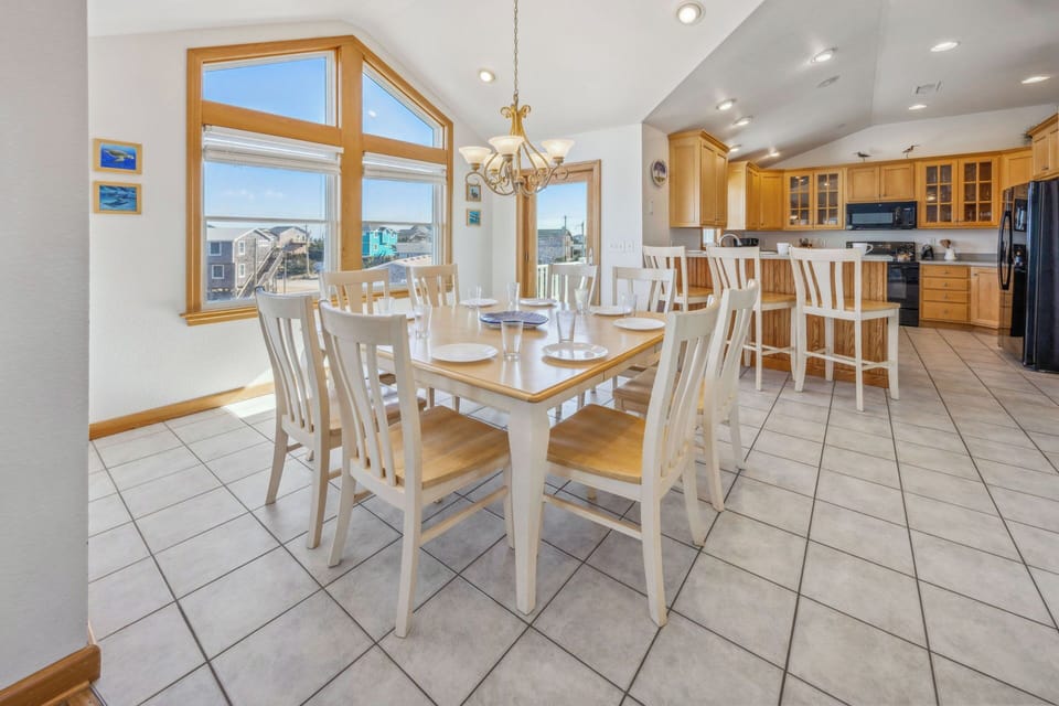 Surf or Sound Realty - 1134 - Sea Biscuit Avon - Dining Area -1