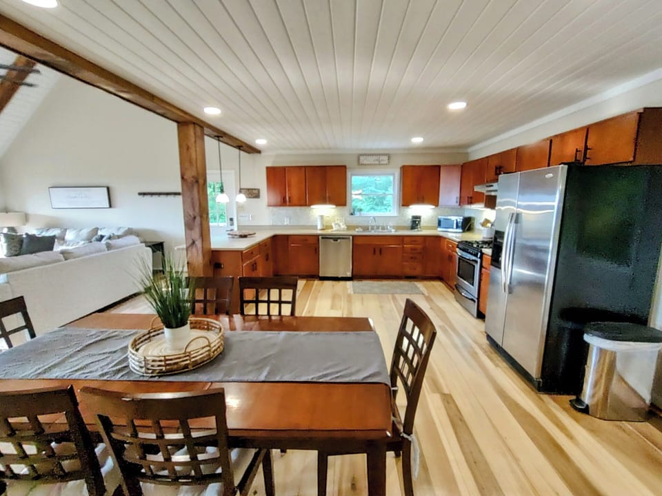 Kitchen and dining area