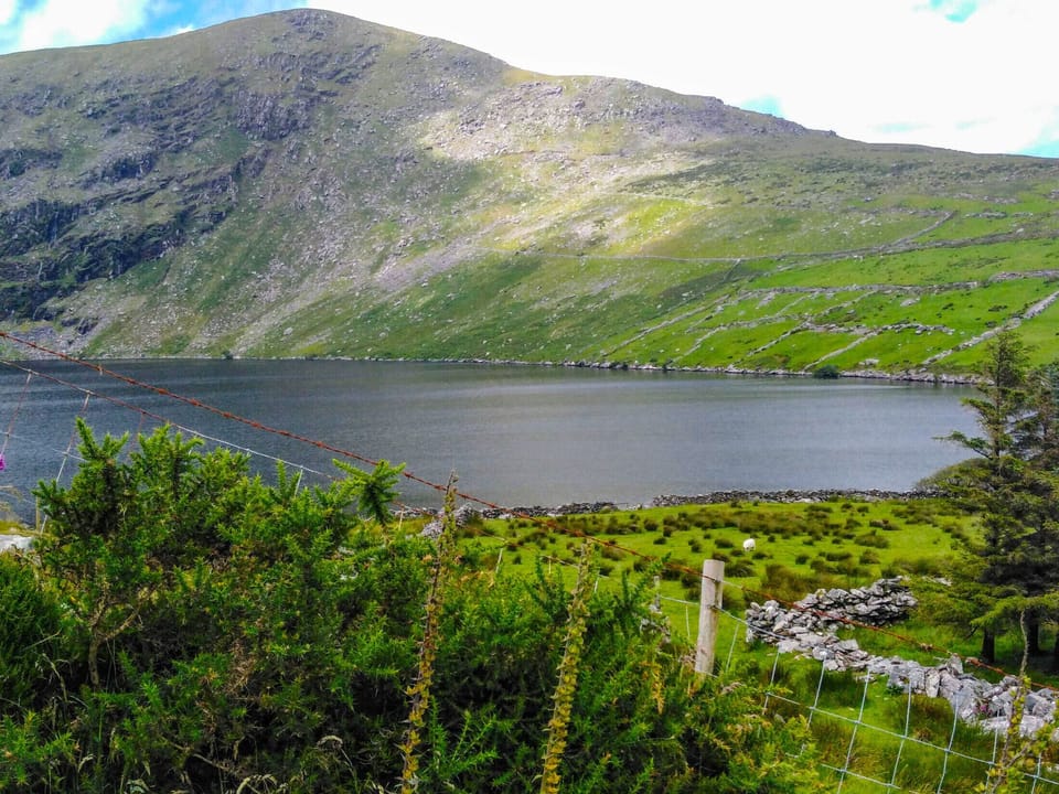 Lark Rise Holiday Home Glenbeigh, Coastal Holiday Accommodation Available in Glenbeigh, County Kerry