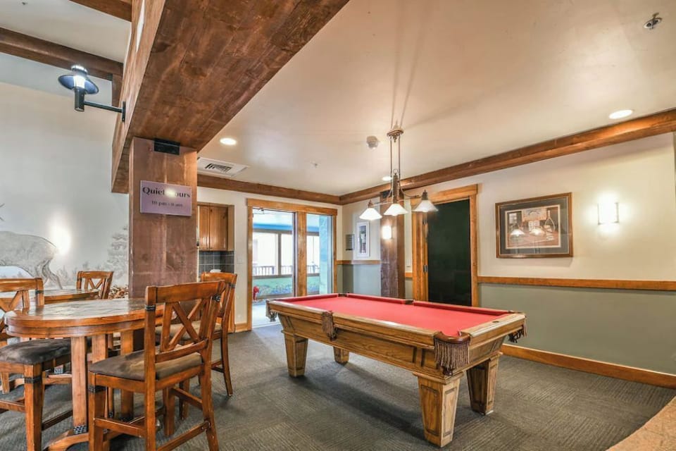 Common lobby area billiards