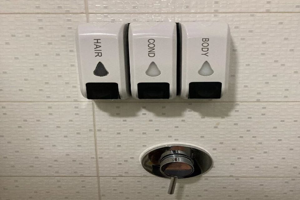 Toilet,Shower
