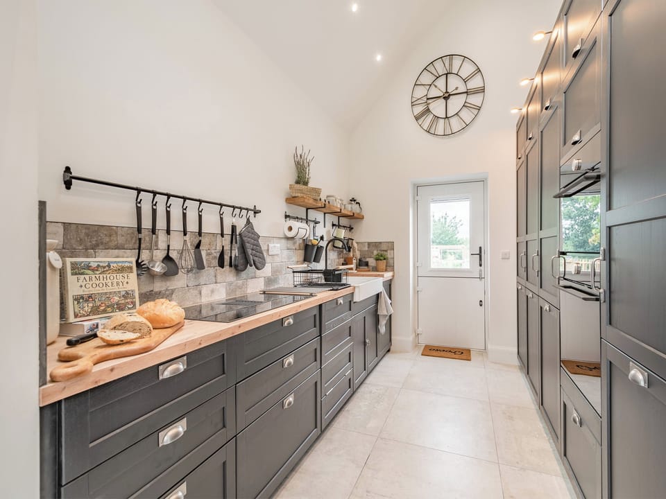 Kitchen | Ysgubor Caemai, Wrexham