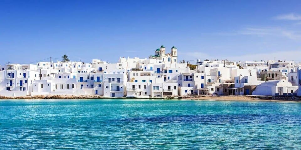 Explore Paros and its beautiful Cycladic architecture